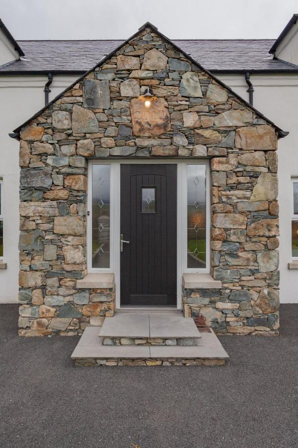 Beautiful Mountain Views & Private Hot Tub Villa Kilcoo Luaran gambar