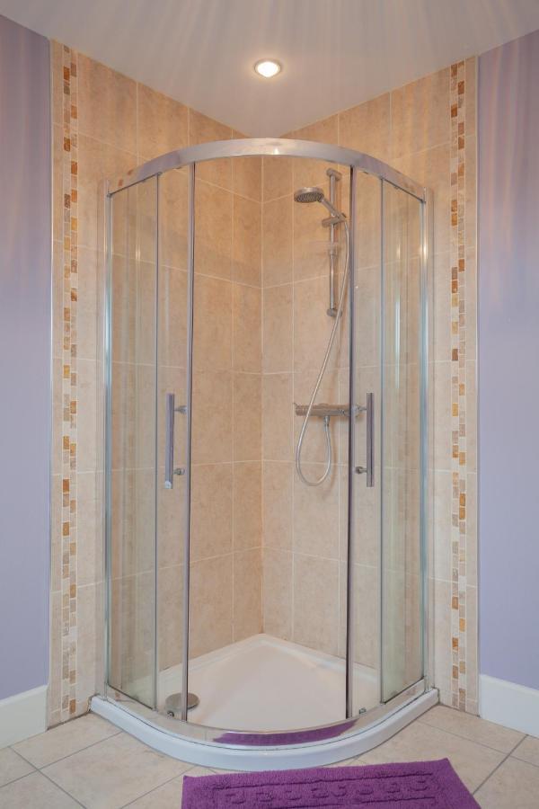 Beautiful Mountain Views & Private Hot Tub Villa Kilcoo Luaran gambar